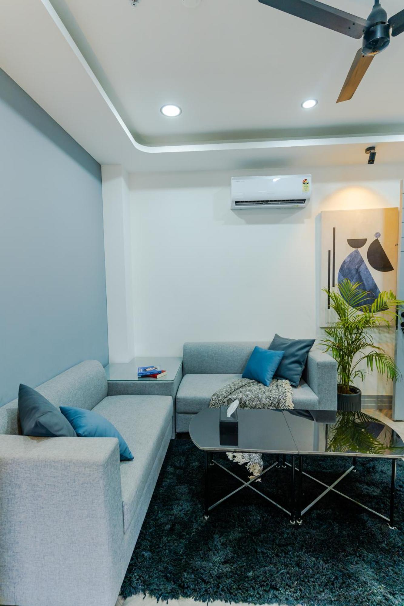 Bedchambers Luxury Apartment Near Golf Course Road Gurgaon Buitenkant foto