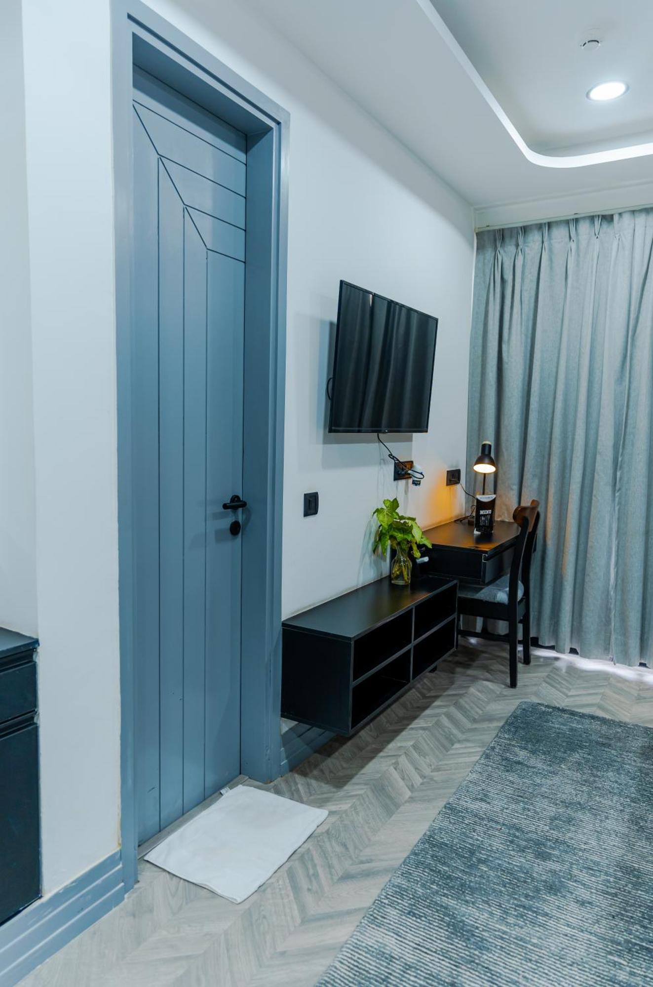Bedchambers Luxury Apartment Near Golf Course Road Gurgaon Buitenkant foto
