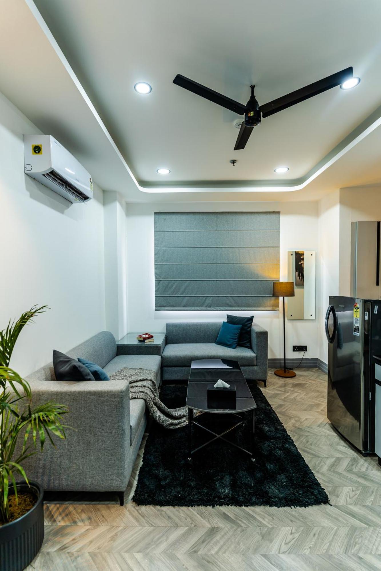 Bedchambers Luxury Apartment Near Golf Course Road Gurgaon Buitenkant foto