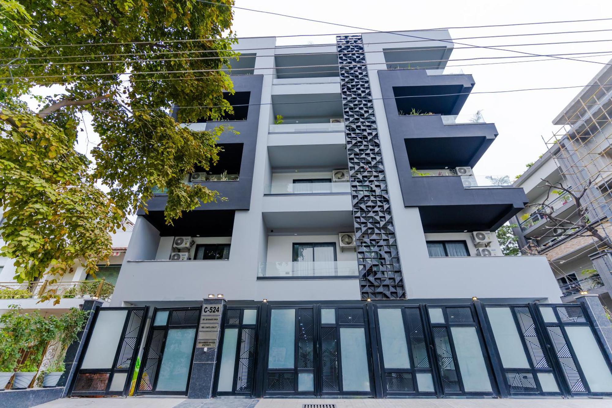Bedchambers Luxury Apartment Near Golf Course Road Gurgaon Buitenkant foto